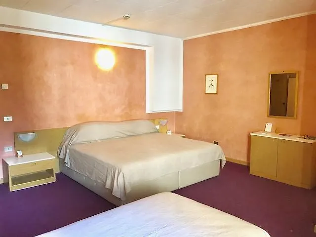 Hotel 2 Magnolie Piancogno