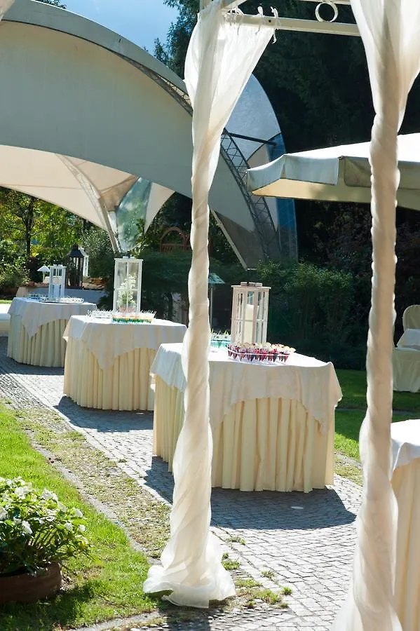Hotel 2 Magnolie Piancogno 3*,  Italia