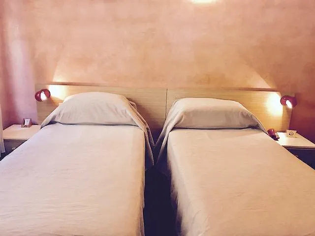 Hotel 2 Magnolie Piancogno Italia